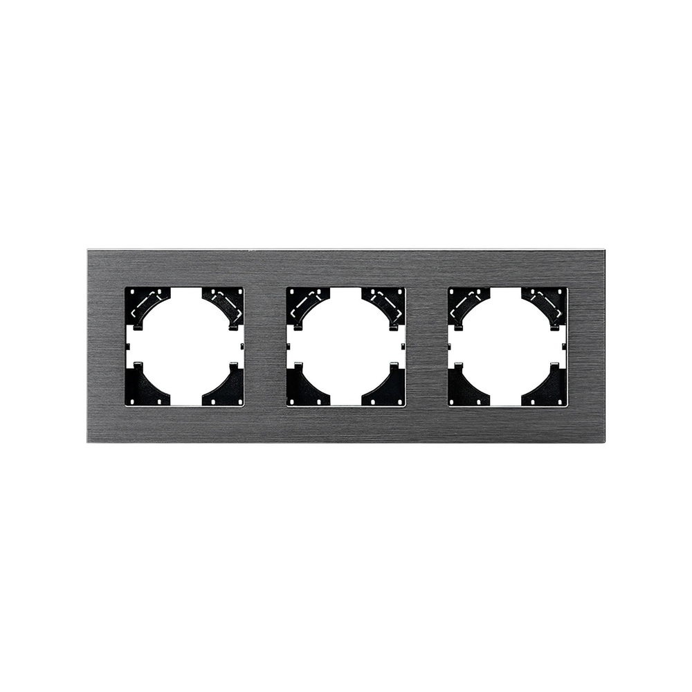 Ramka 3-krotna ALUMINIUM Srebrny seria ViP ViPlast